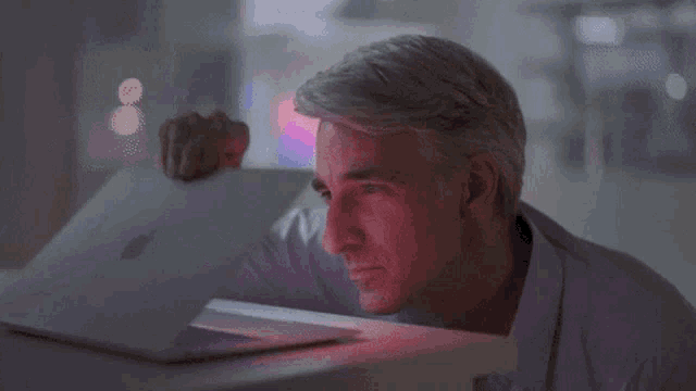 craig-craig-federighi.gif