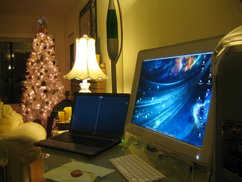 G4ChristmasDesk%20003.JPG