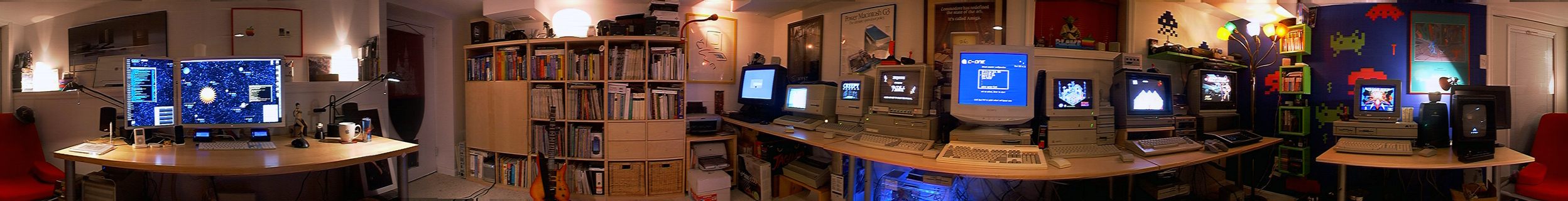 comp_room_07_pano_2496x320.jpg