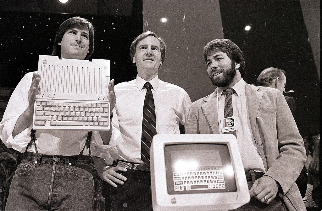 jobs-sculley-wozniak-apple-iic.jpg