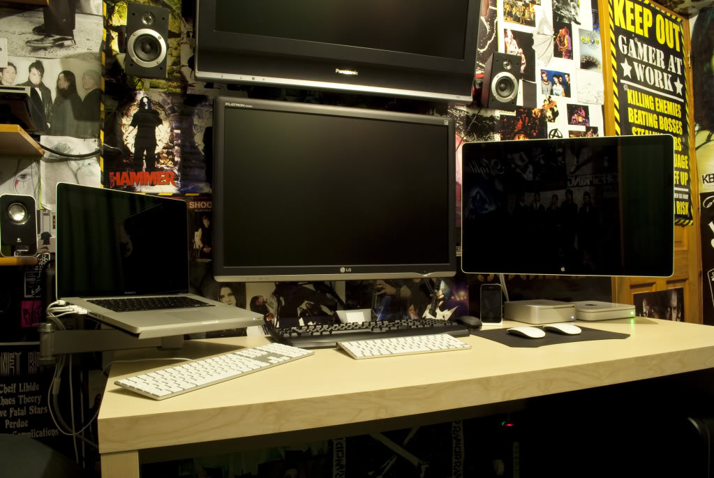 RoomMacSetup2.jpg