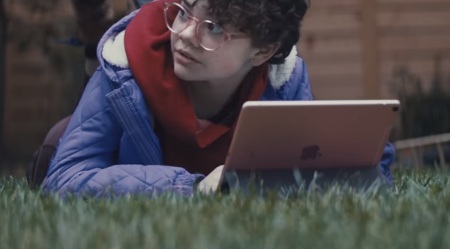 Apple_iPod_Pro_Commercial.jpg