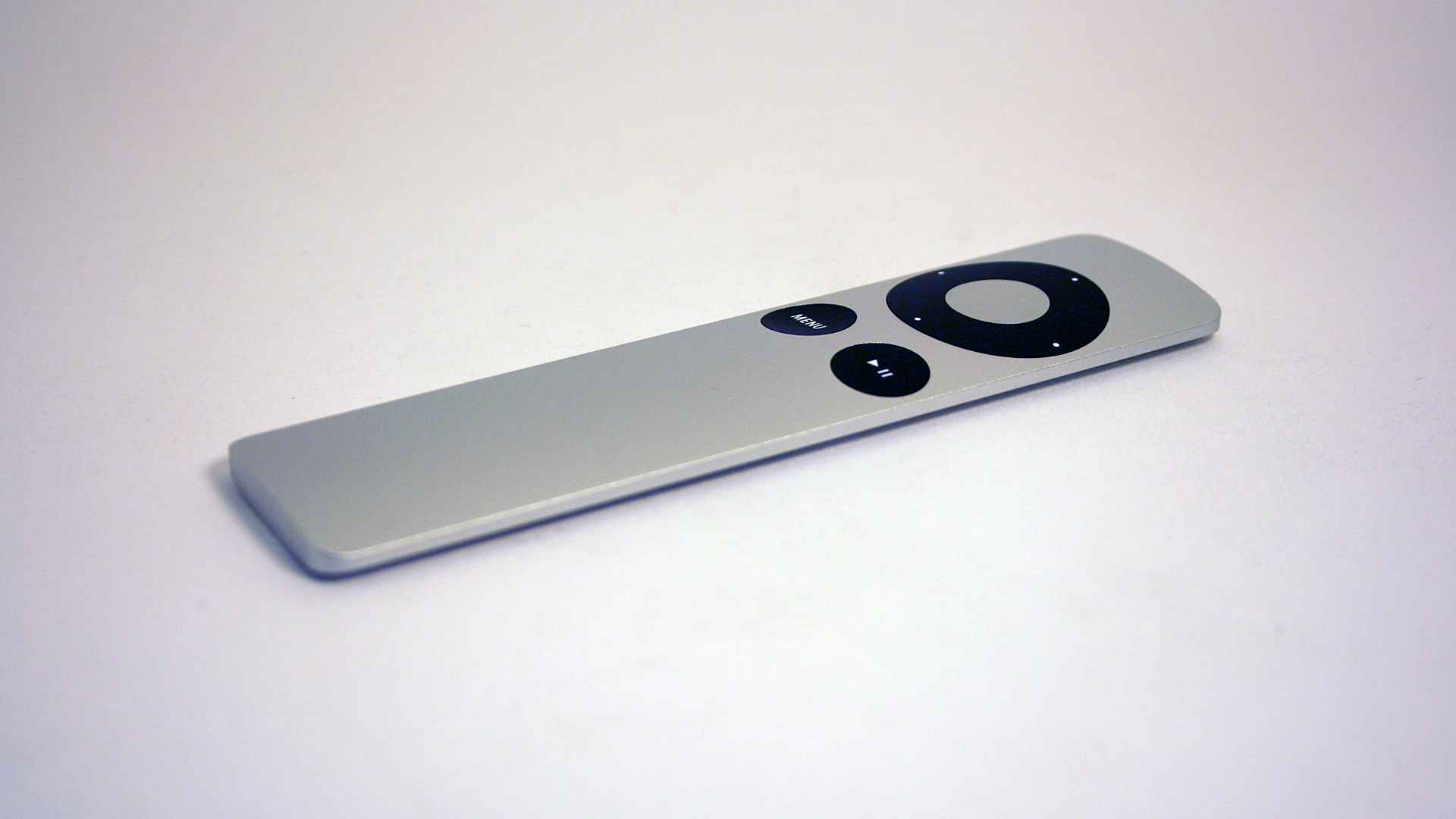 apple_remote_adventure_001.jpg