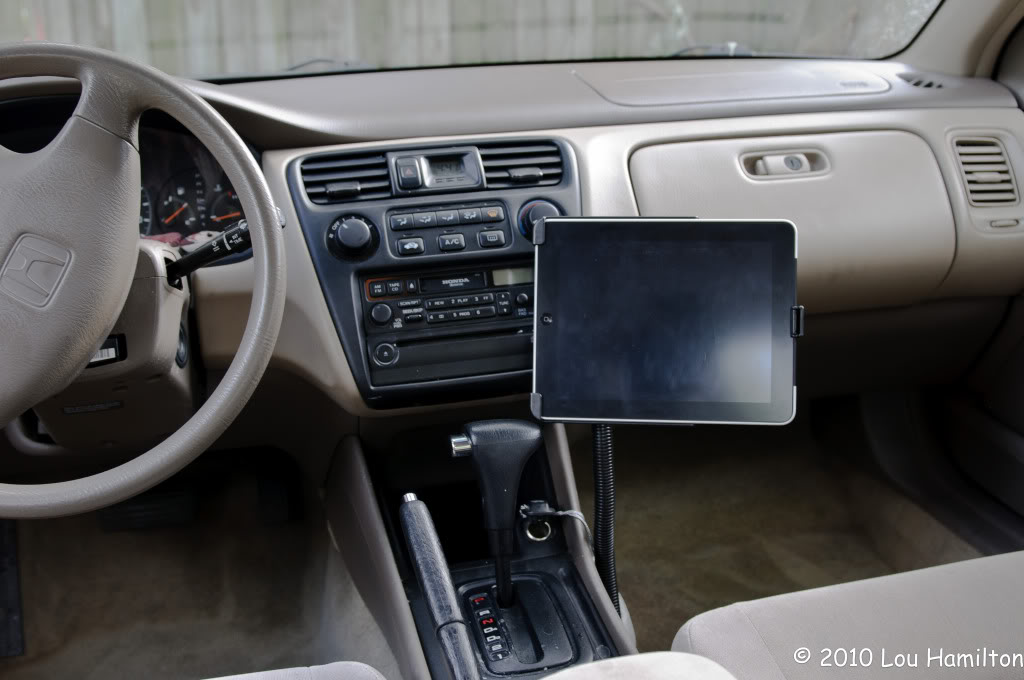 RamMountiPadCarMount-8.jpg