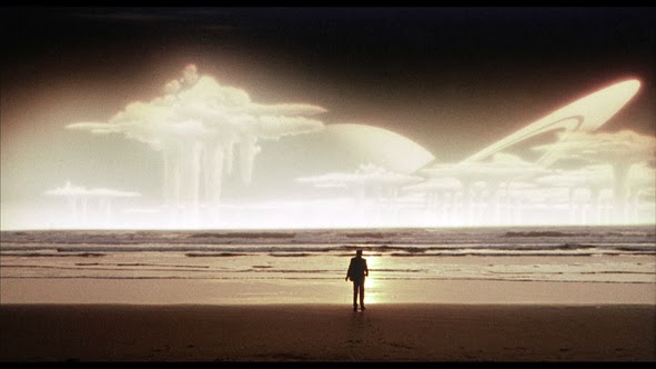 the-quiet-earth-beach.jpg