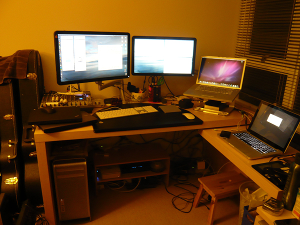 desksetupnov10s.jpg