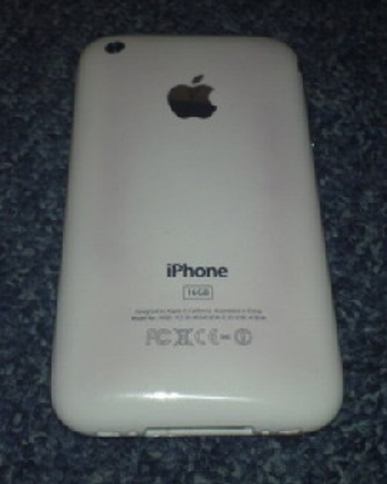 whiteiphone3gsburnt-100351091-orig.jpg