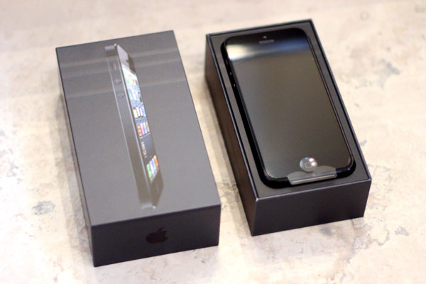 iphone_5_box.jpg