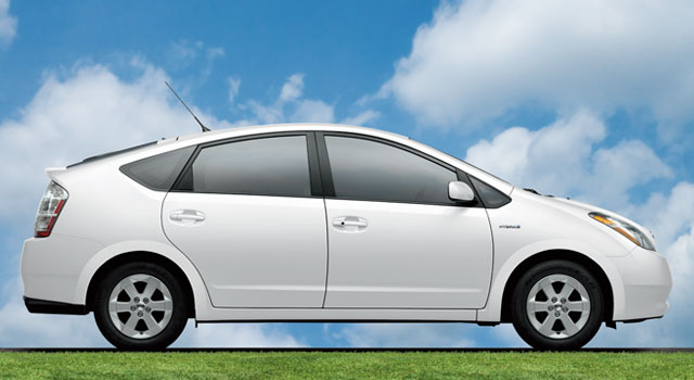 08_toyota_prius_2.jpg