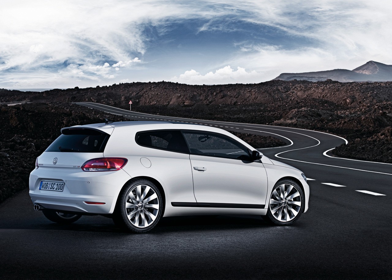 2009%20Volkswagen%20Scirocco%204.jpg