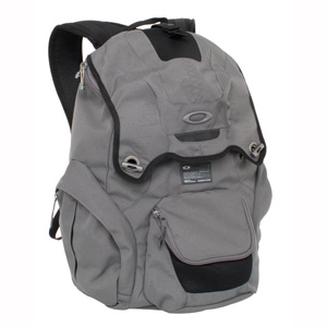 oakley-panel-pack-rucksack--sheet-metal.jpg