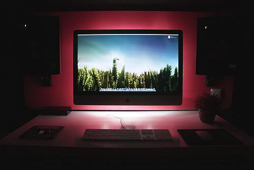 1062678134_5_lX-red.jpg