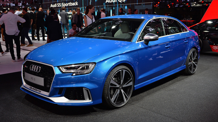 03-2018-audi-rs3-sedan-paris-1.jpg