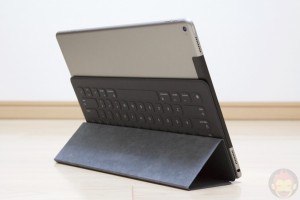 iPad-Pro-Smart-Keyboard-15-300x200.jpg