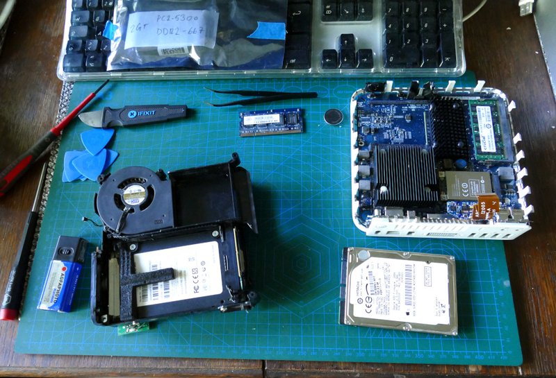 Battery-SSD-and-RAM-install.jpg
