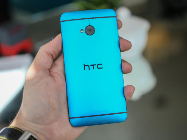 htc-one-blue-8_610x458.jpg