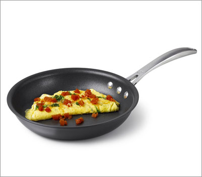 Calphalon-One-Nonstick-8-Omelette-Pan~img~CPH~CPH1015_a.jpg