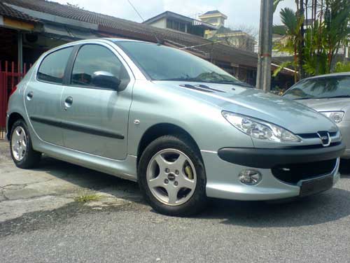 Peugeot-206.jpg