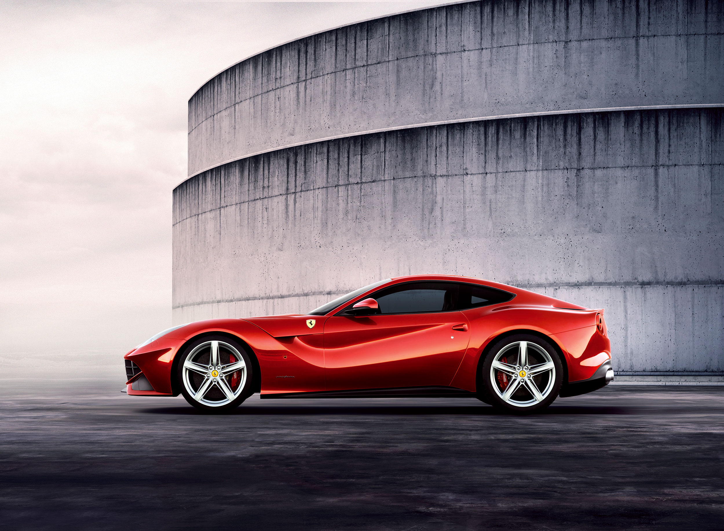 Ferrari-F12berlinetta-02.jpg