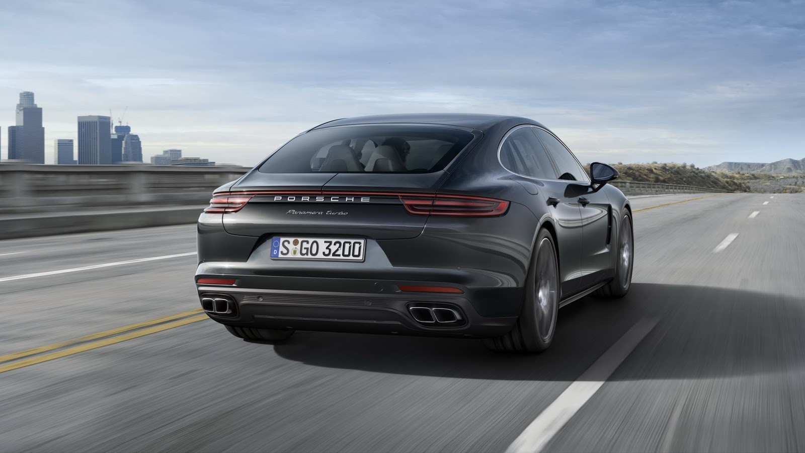 porsche-panamera-csp11.jpg