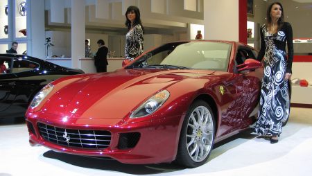 ferrari_f599_gtb_fiorano_front.jpg