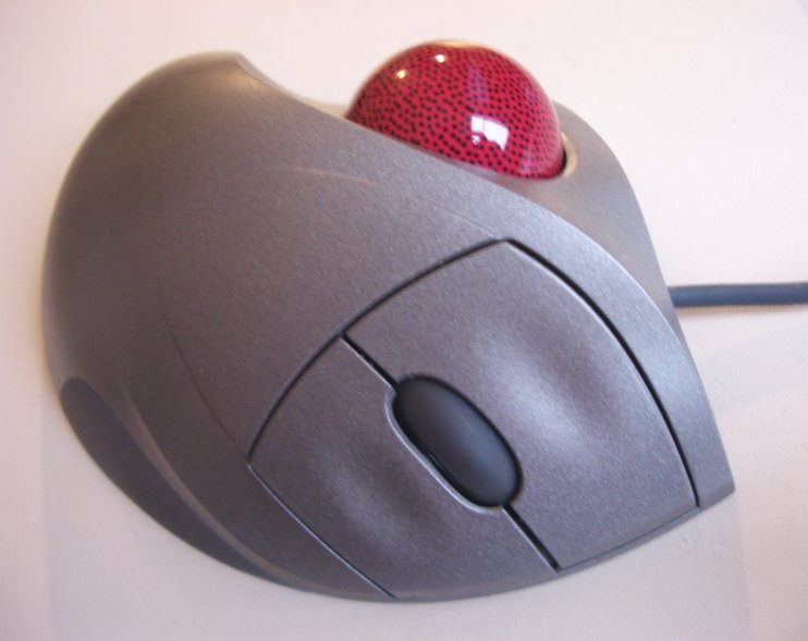 nostalgia_logitech_trackman.jpg