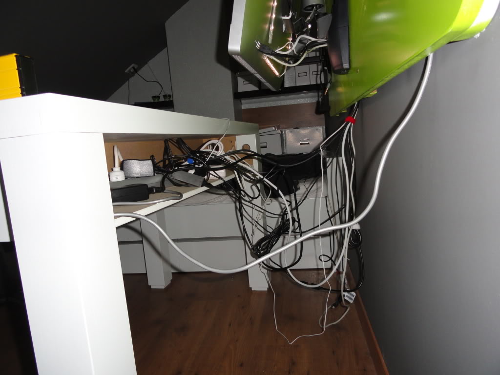 cablechaos.jpg