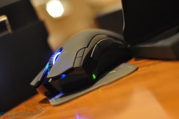 razer-mamba-hands-on-small.jpg