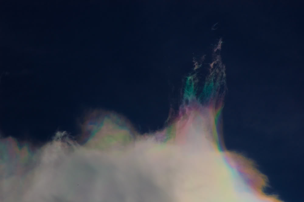 iridescent_clouds.jpg