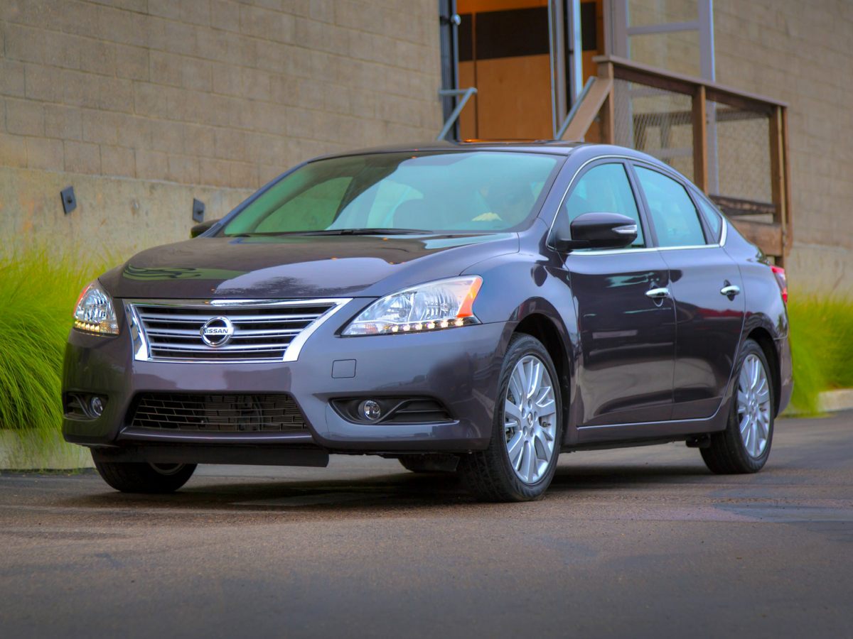 2013_nissan_sentra_sv_red_dual_front_impact_airbags_99174026002813266.jpg