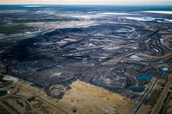 26oilsands-articleLarge.jpg