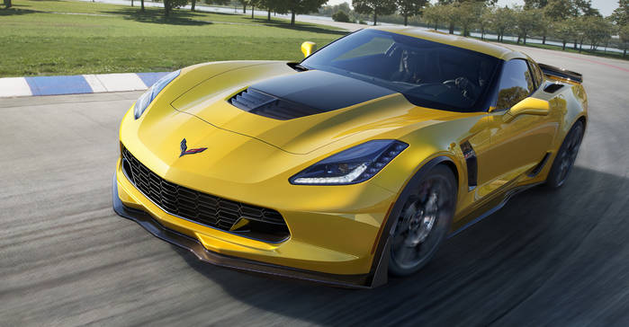 2015-Chevrolet-CorvetteZ06-003.jpg