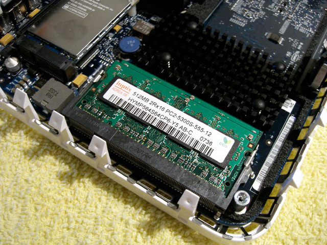 macmini14vj1.jpg
