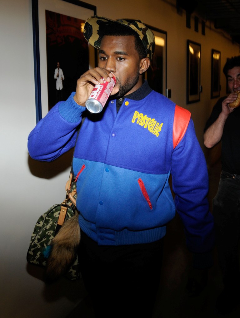 kanye-west-american-music-awards-2008.jpg