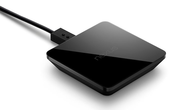 nexus-qi-charger-w782.jpg