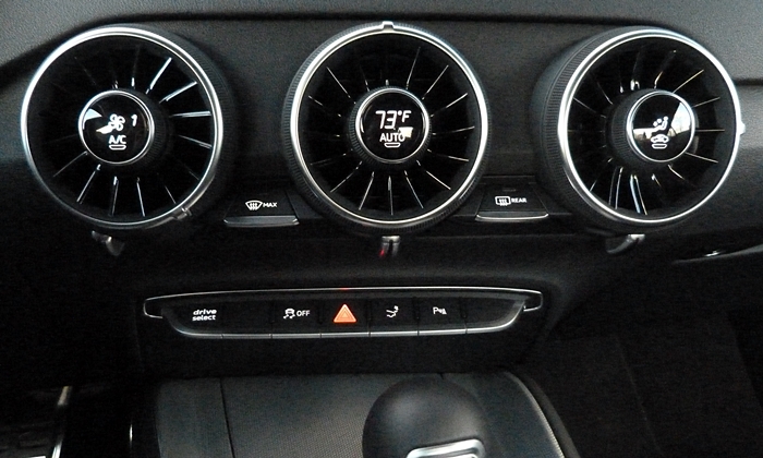 1456964338-Audi-TT-climate-controls.JPG