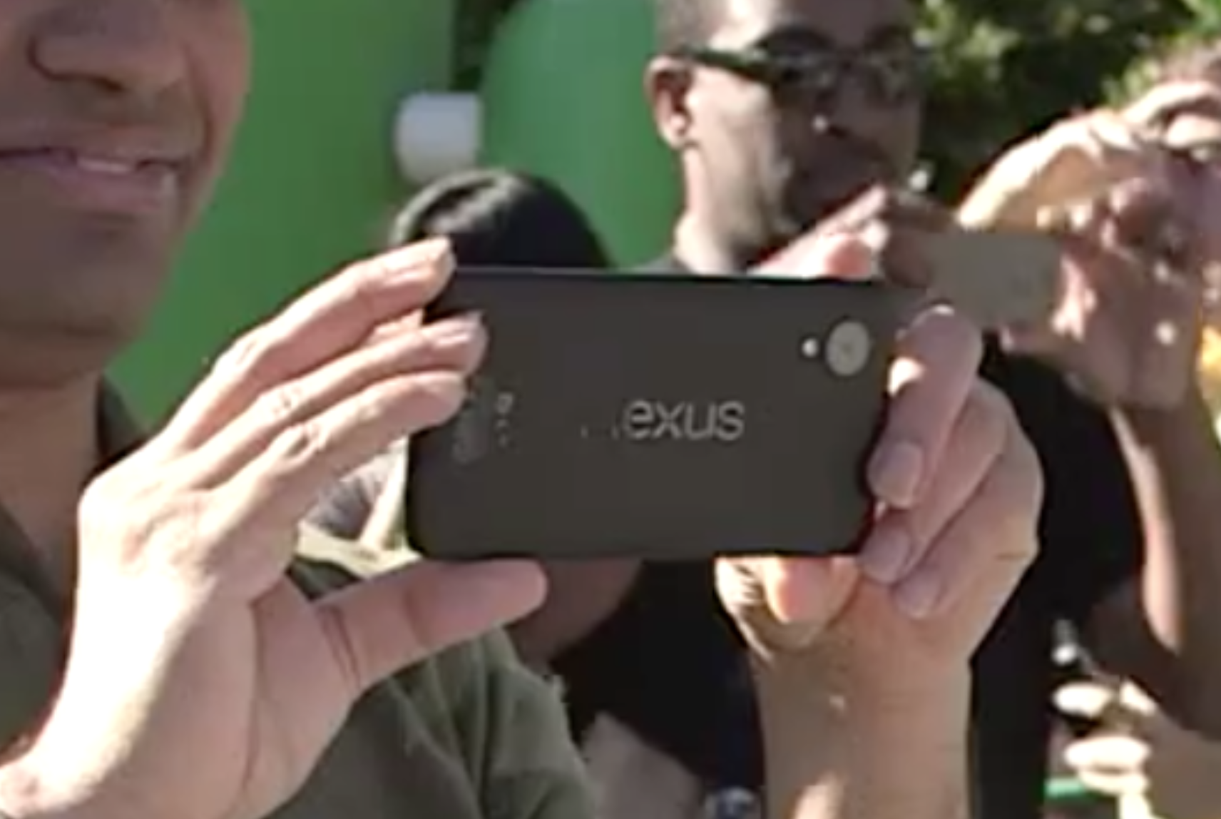 nexus-5-leak-zoom.png