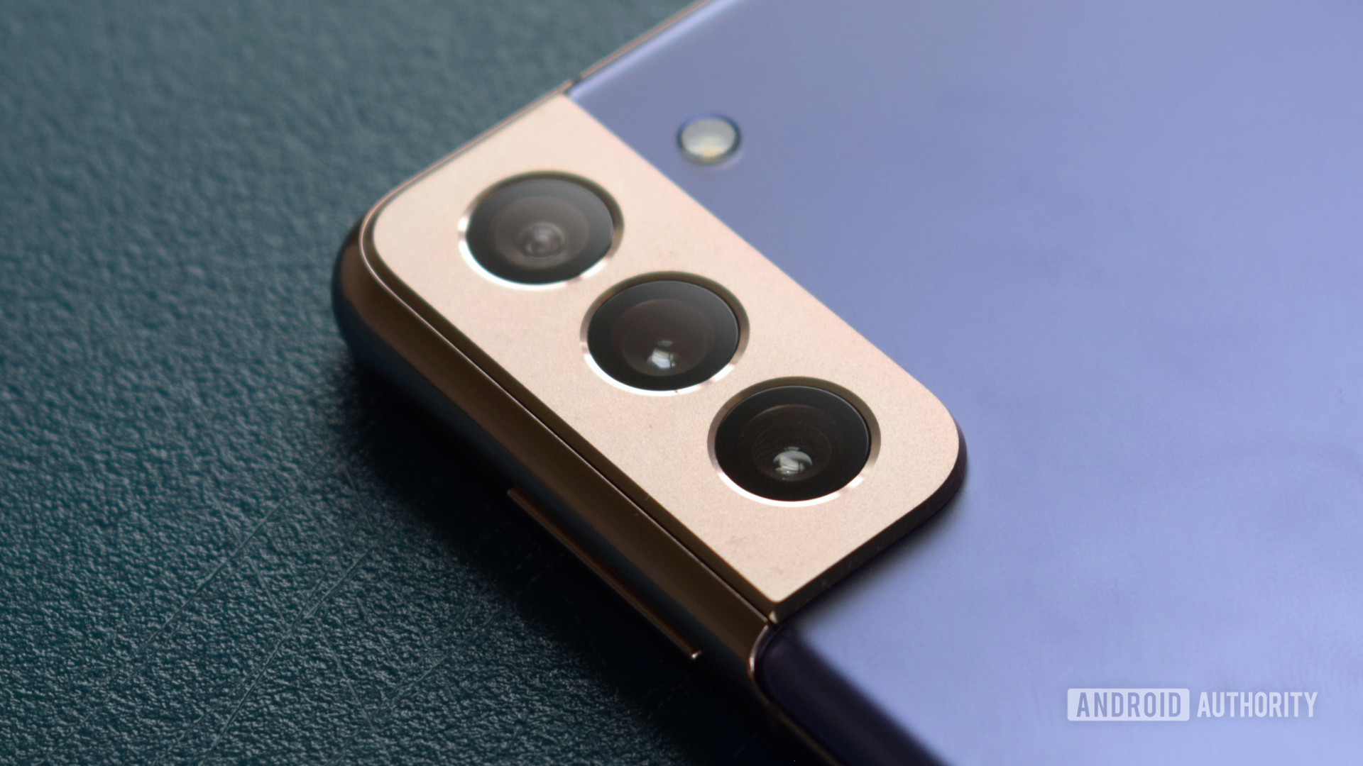 www.androidauthority.com