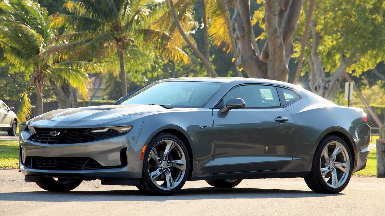 2020-chevrolet-camaro-lt1-pros-and-cons.jpg