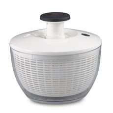 OXO-Salad-Spinner_73E34A78.jpg