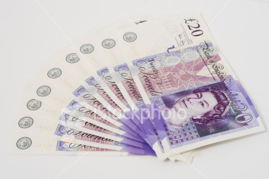 istockphoto_3062779_new_20_pound_notes.jpg