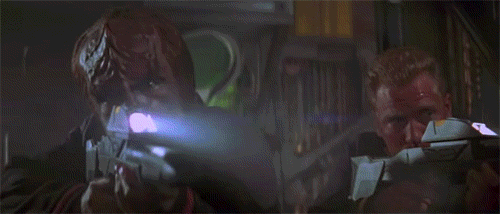 8UsR.gif