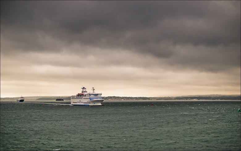 CRK_5935_portsmouth_ferry.jpg