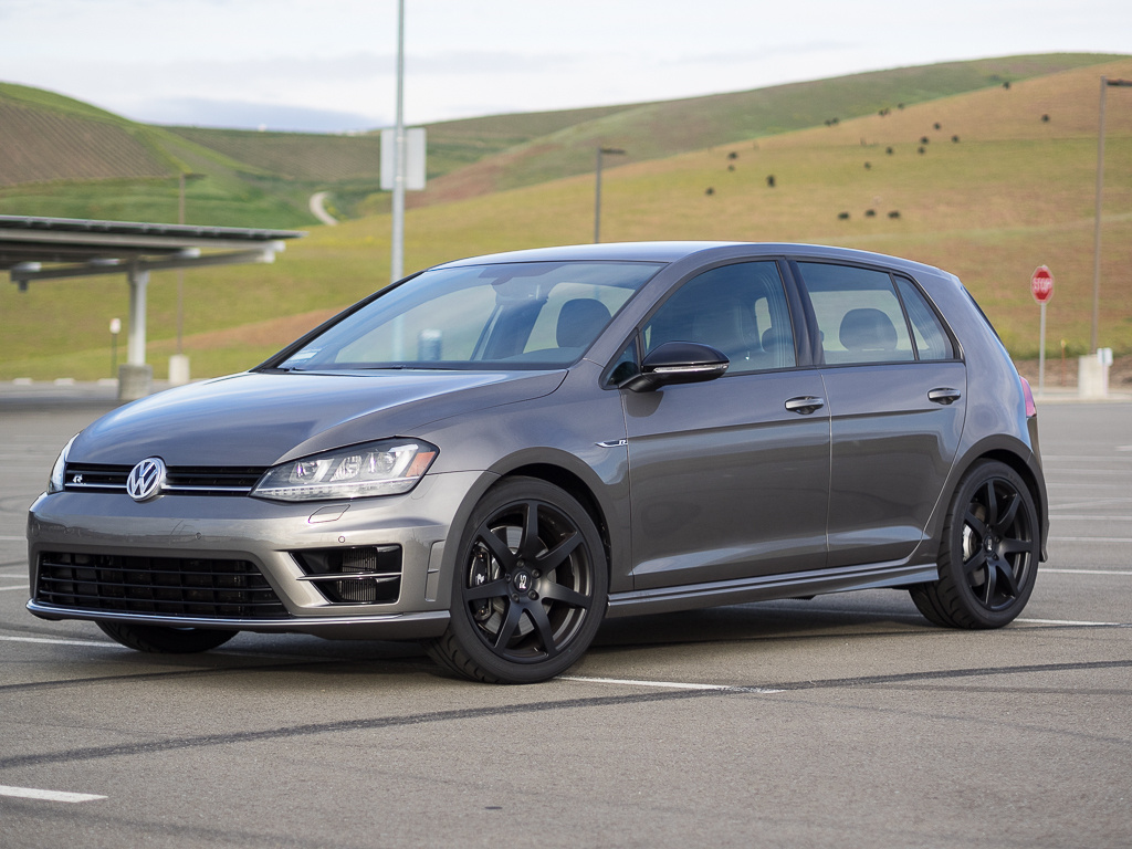 Golf-R-4050017-20150405.jpg