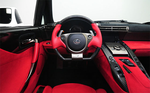 12-06-11-lexus-lfa-296-red-interior-2.jpg