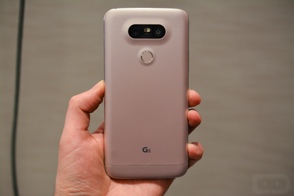 lg-g5-in-hand-8.jpg