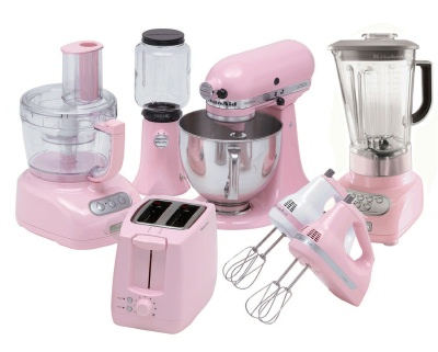 pink-collection-kitchenAid.jpg