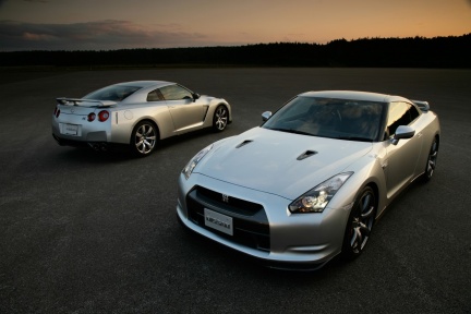 nissan_gtr_ext_01.jpg