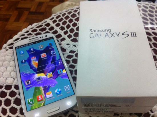 unboxing-samsung-galaxy-s-III.jpeg