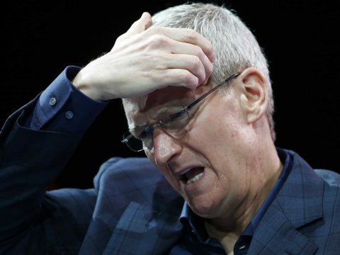 sad-apple-ceo-tim-cook.jpg